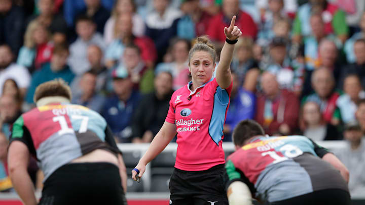 Sara Cox Tokyo Final Referee Becomes First Female In Charge Of Men S English Premiership Game