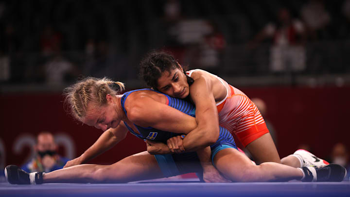 Fat Girls Wrestling