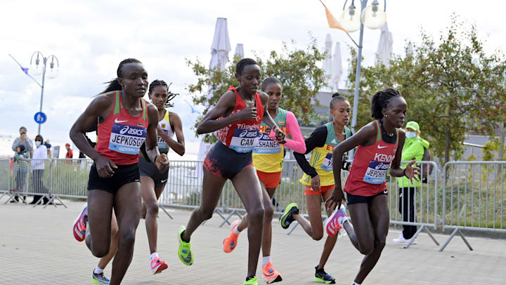 Peres Jepchirchir Sets Wr To Regain World Half Marathon Crown