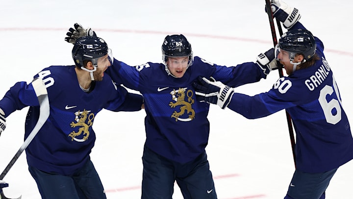 Finlandia y el ROC se clasifican para la final masculina de hockey sobre hielo de Beijing 2022