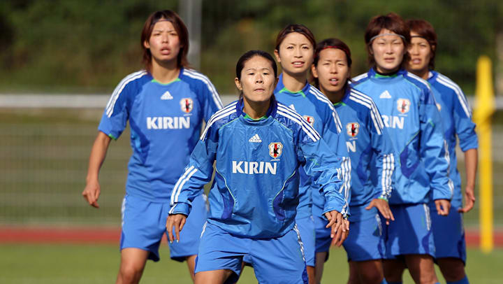 여자 축구 일본 2022년 02월