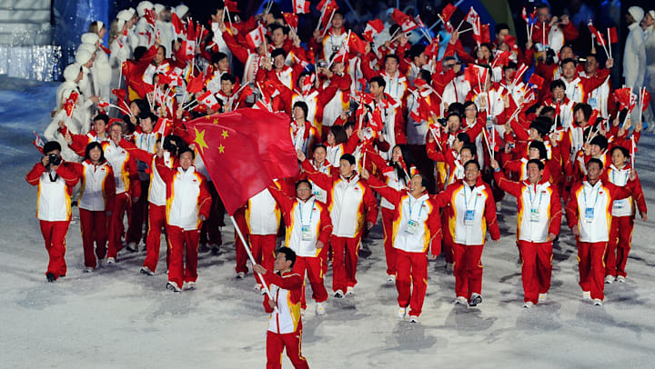 中国冬奥代表团开幕式旗手回顾