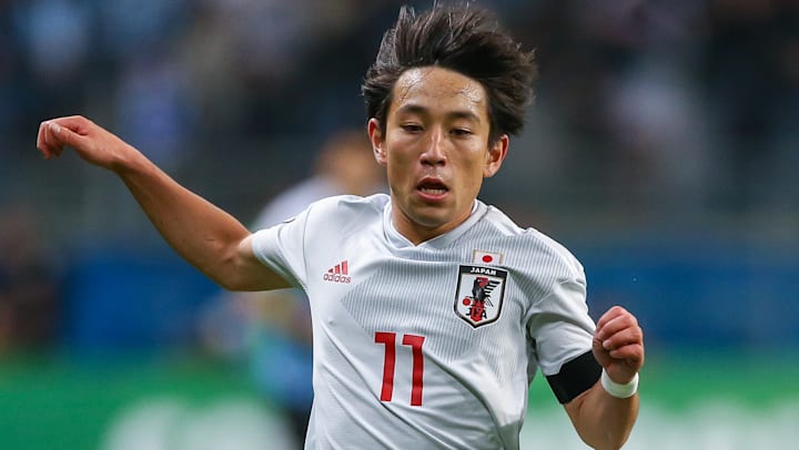 日本代表mf三好康児 ベルギー1部ロイヤル アントワープfc移籍