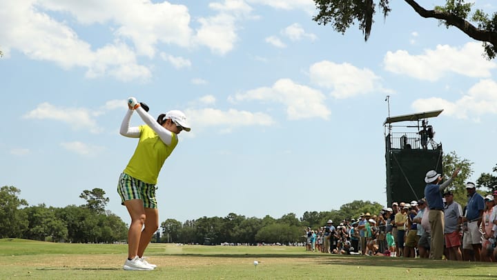 ゴルフ全米女子オープン3日目 比嘉真美子が首位と1打差で最終日へ