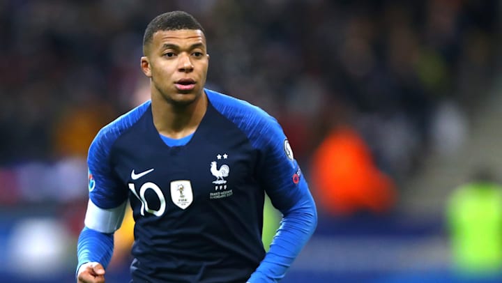 サッカー フランス1部打ち切り決定 Psg優勝 マルセイユと共にcl出場へ