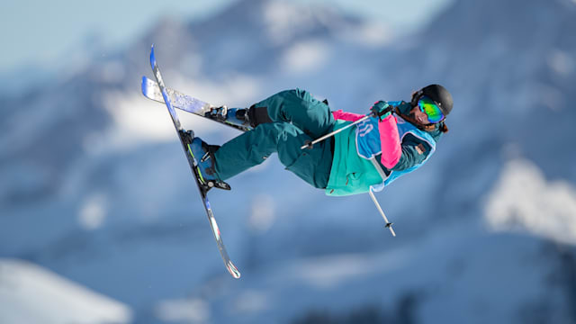 フリースキー王者のサラ へフリン 五輪金メダルまでの型破りな道