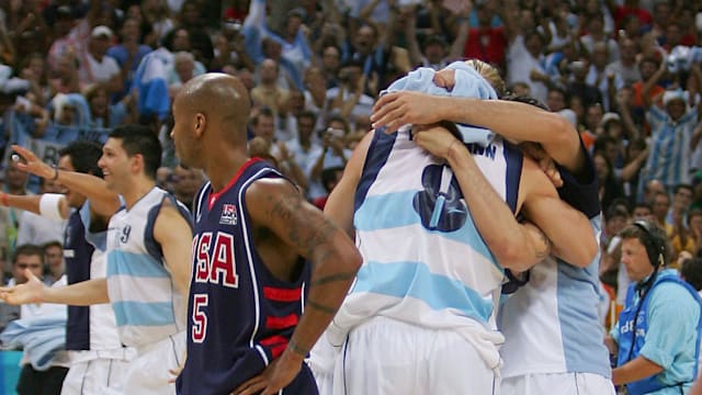 Jogadores da NBA decidem quartas de final; Scola se despede da Argentina -  Surto Olímpico