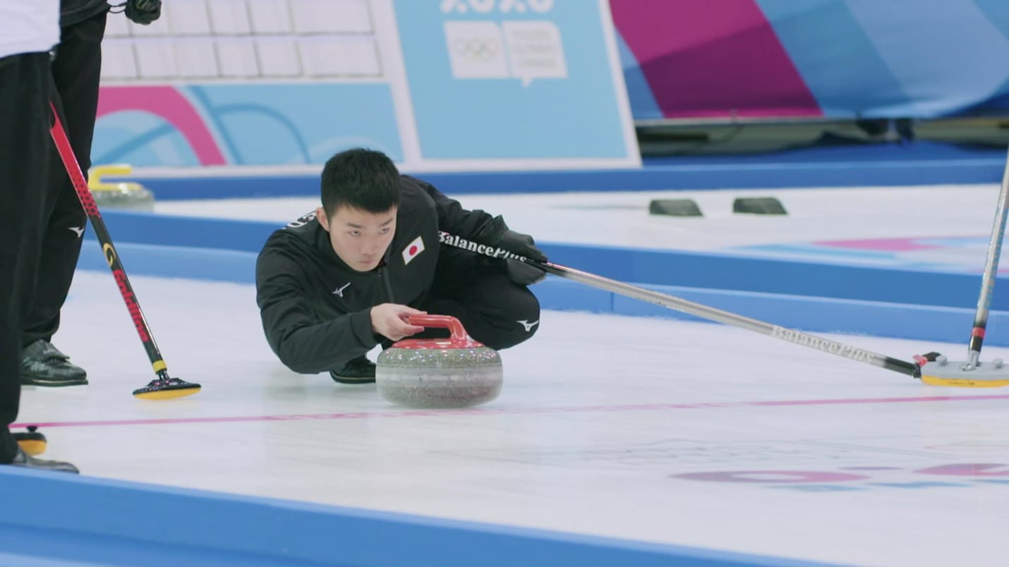 турнир по керлингу. камиль каримов керлинг. керлинг мария борисова. керлинг шахматы на льду. вид спорта на льду со шваброй.