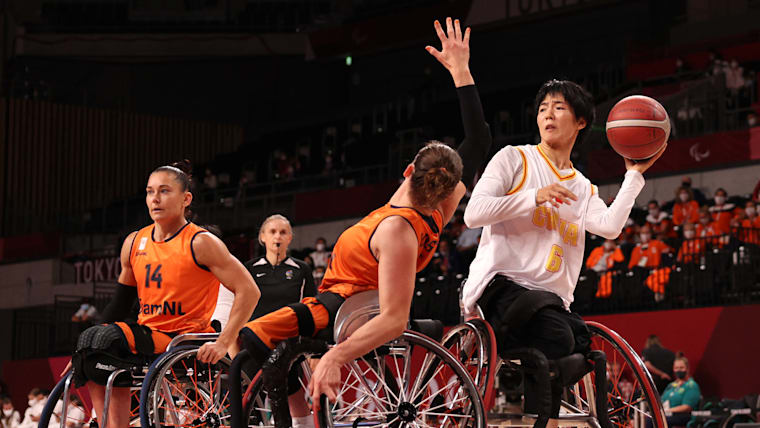 Basketball En Fauteuil Roulant Photos Jour 11