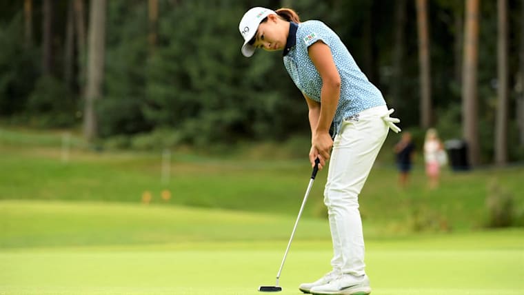 笑顔のシンデレラ 渋野日向子が首位 42年ぶりの日本人メジャー制覇に挑む 女子ゴルフ 全英女子op3日目