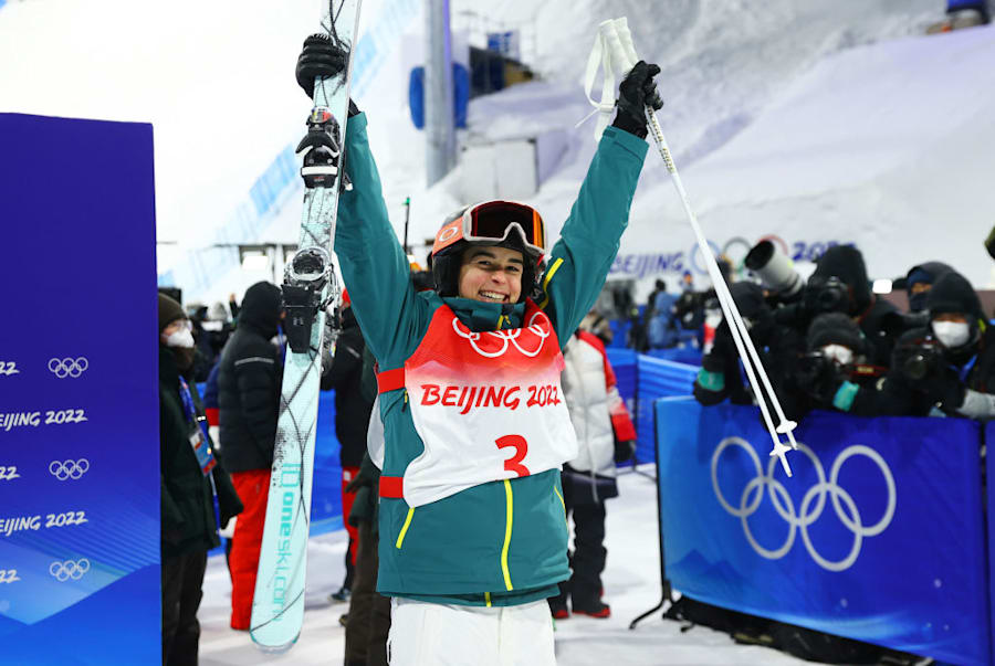  快讯：Jakara Anthony 获得女子自由式滑雪金牌