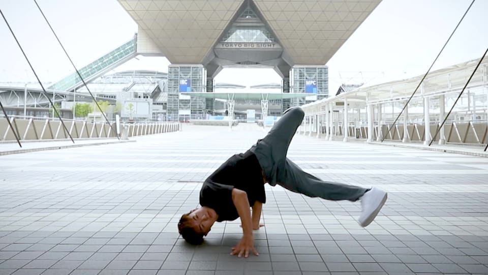 breakdancing windmill