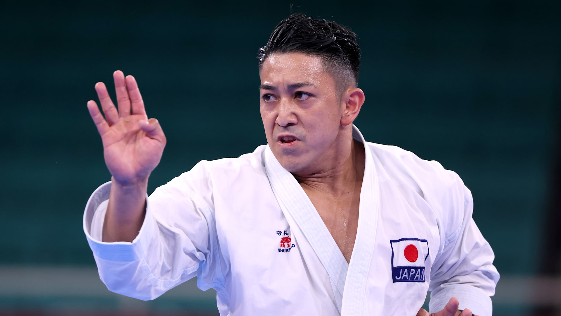 空手】世界選手権：東京五輪金メダリストの喜友名諒が男子形4連覇 ...