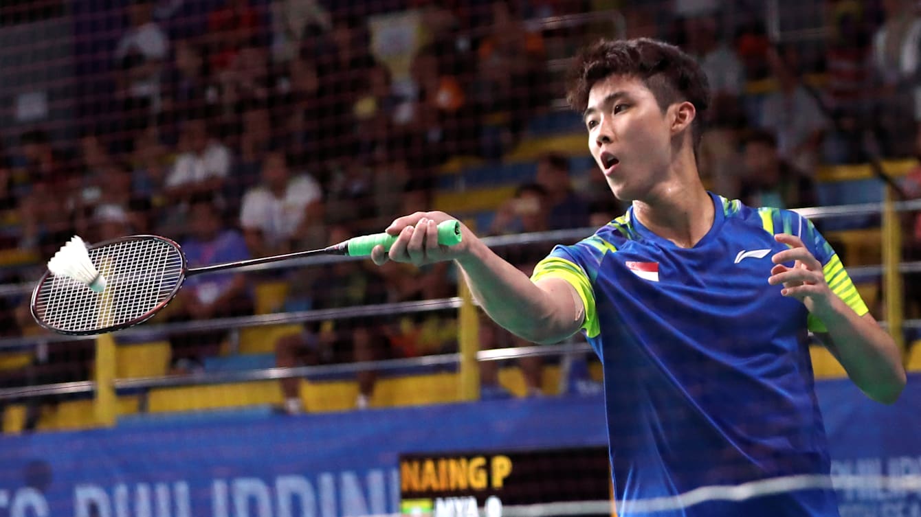 Loh Kean Yew Badminton world champ eases through at India Open
