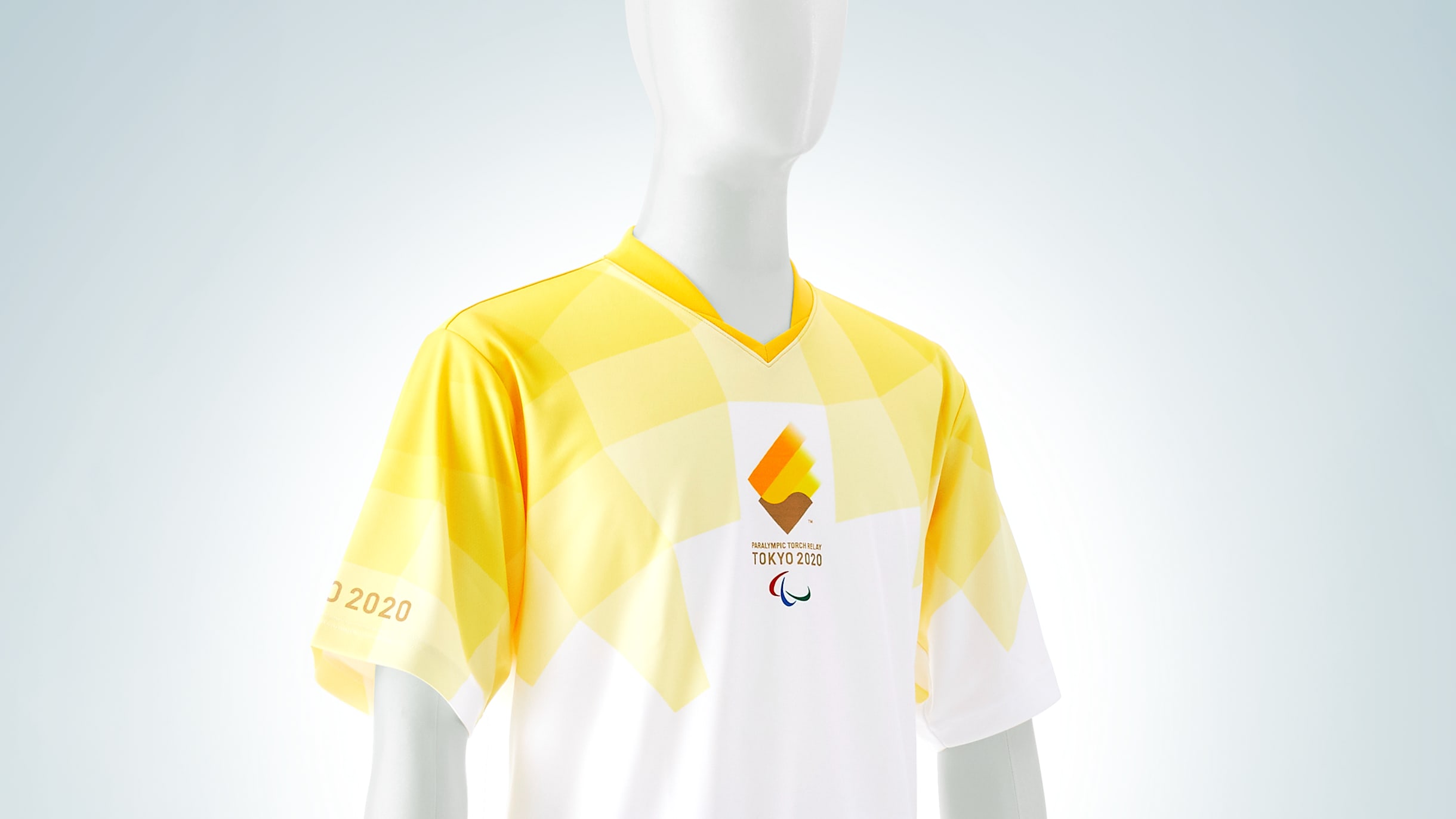 未使用Lサイズ 東京オリンピック 聖火ランナーユニフォーム 東京2020