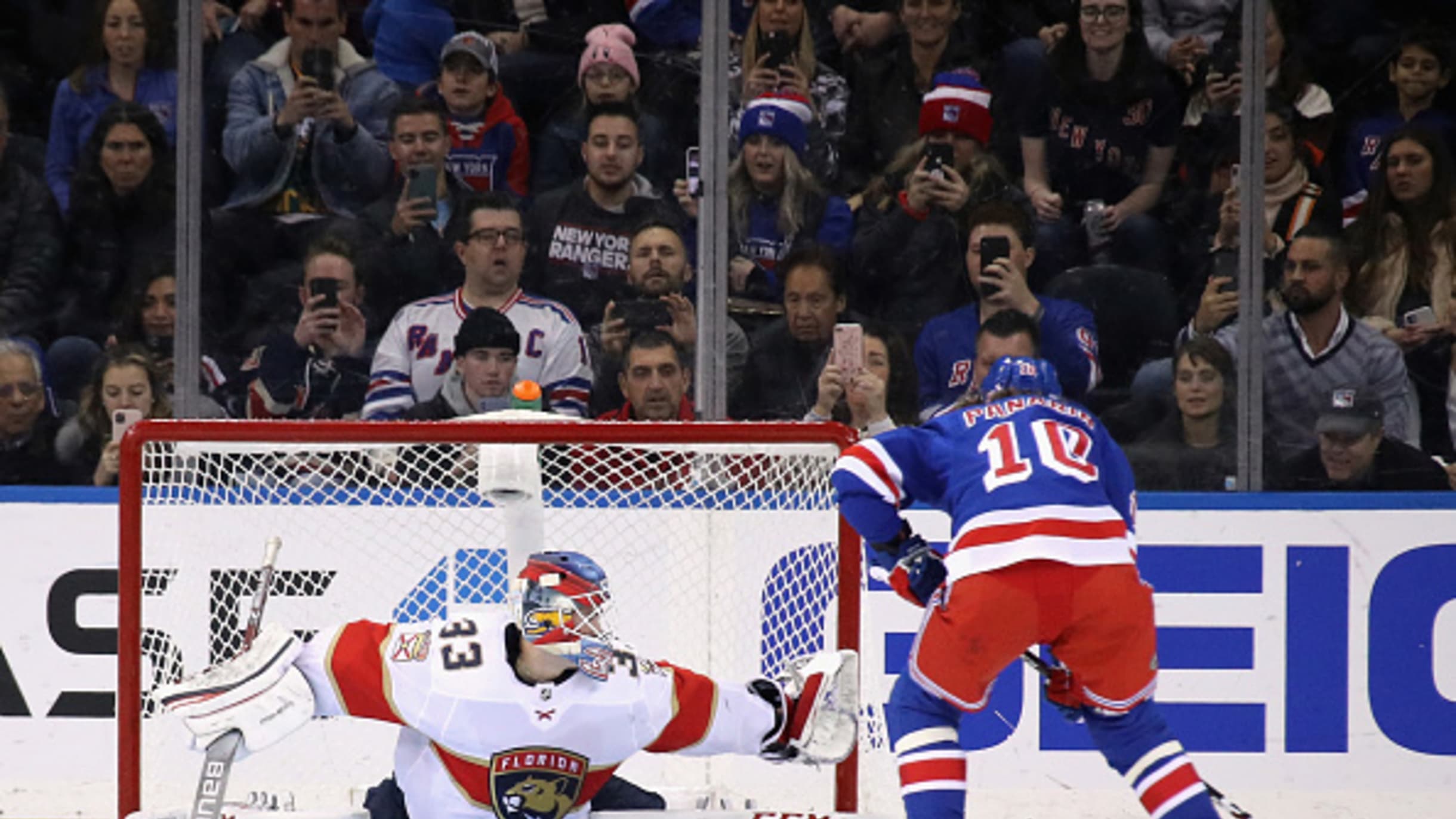 Рейнджерс флорида. Нью-йорк рейнджерс картинки. Рейнджерс флорида постеры. Нью-йорк рейнджерс - флорида пантерз матч. Нью-йорк рейнджерс - флорида пантерз матч.