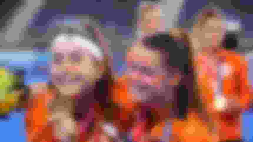 Eva de Goede and Lidewij Welten celebrate Tokyo gold
