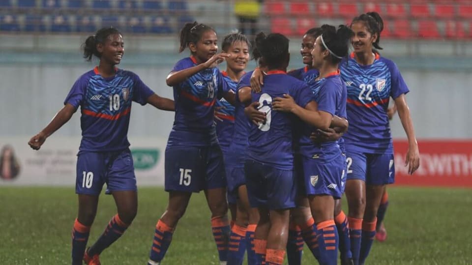 saff-women-s-championship-2022-football-india-beat-maldives-9-0