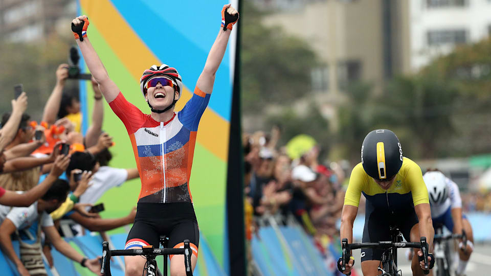 Dutch Rider Van Der Breggen Wins Thrilling Womens Road Race Olympic News 1049