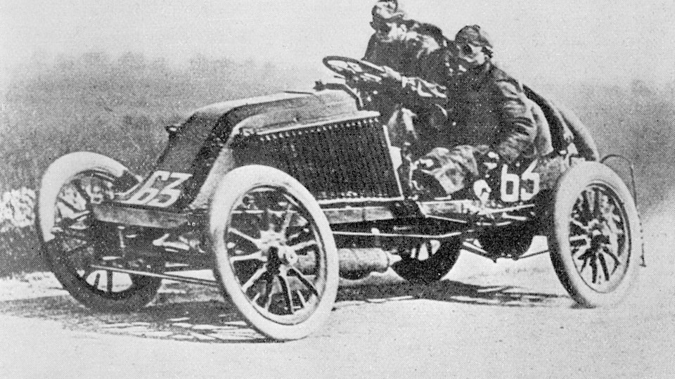 Olympic motorsports: From the fringes of Paris 1900 to an esport series