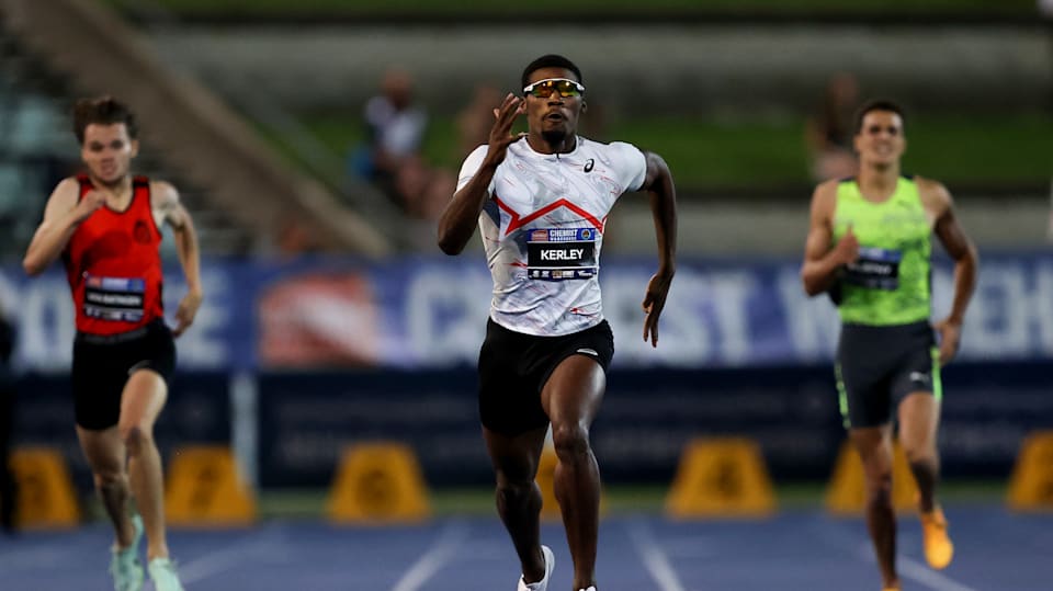Fred Kerley wins 400m in dominating fashion at Sydney Track Classic
