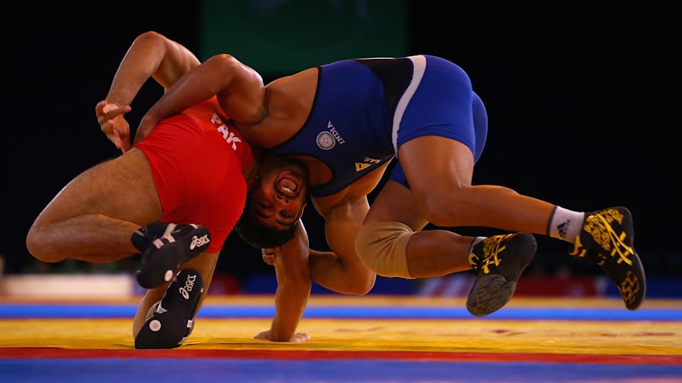 Wrestling legend Sushil Kumar explains the perfect method to execute