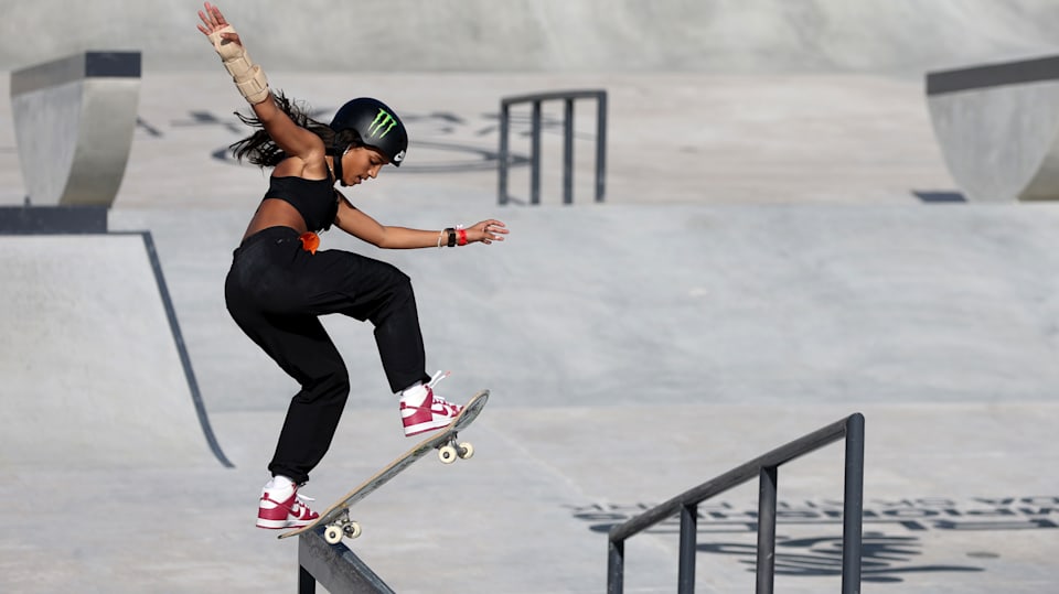 Que horas vai ser a final do skate street feminino?