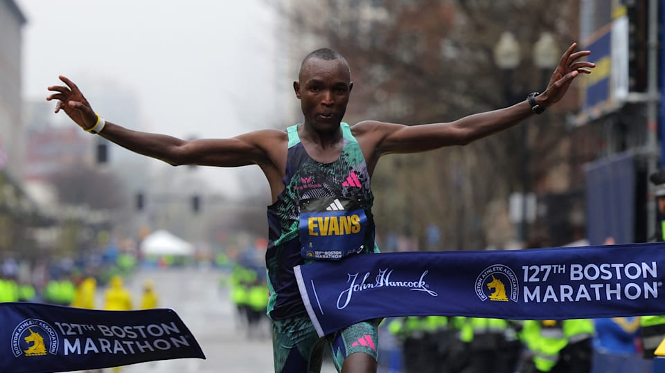Boston Marathon 2023 Evans Chebet upsets Eliud Kipchoge to win backto