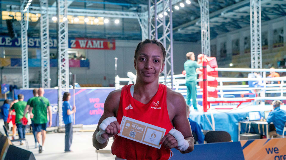 Estelle Mossely Championne olympique, maman et qualifiée pour Paris