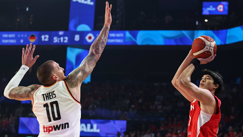 バスケ男子日本代表、W杯初戦はドイツに黒星…復帰の渡邊雄太は20得点｜FIBAワールドカップ2023