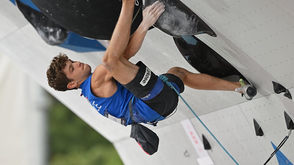 Sport Climbing World Cup 2023 Hachioji Mejdi Schalck secures boulder