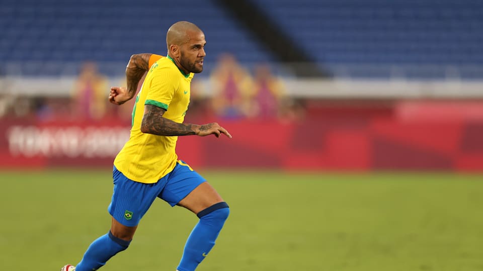 Dani Alves inspires on and off the pitch and now he's raising his voice for  Brazilian athletes