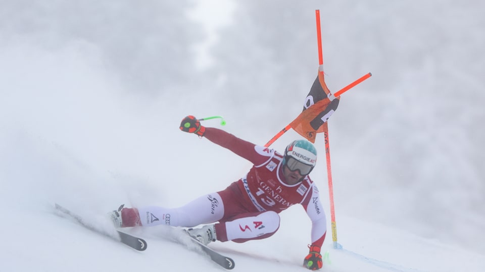 Alpine skiing Vincent Kriechmayr clinches home downhill win on the