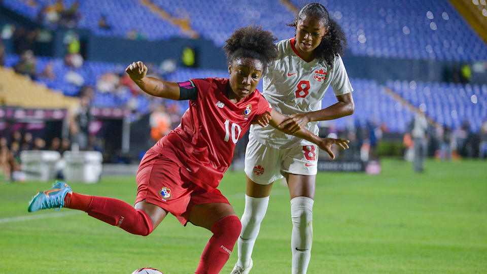 Panama beat Paraguay to secure final