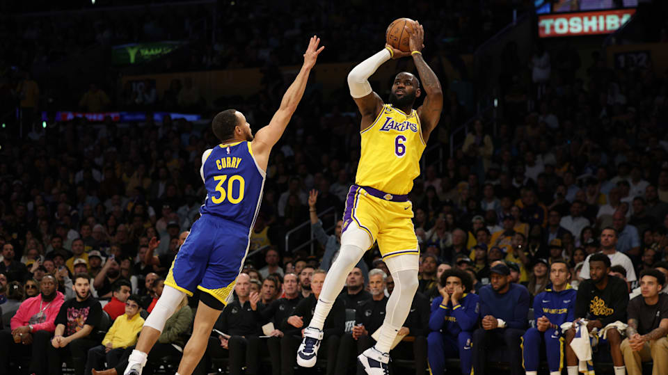 2023 NBA playoffs LeBron James leads Lakers past Warriors into Western