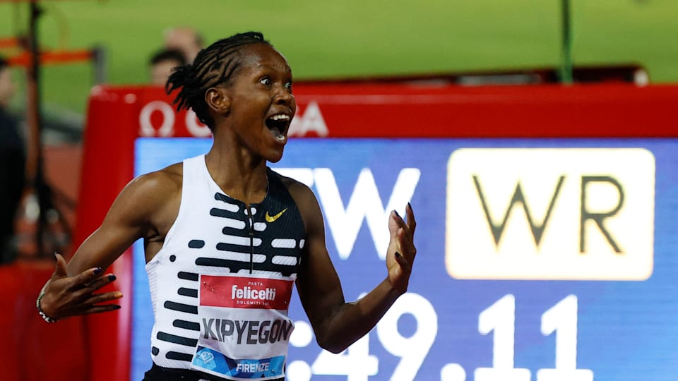 Golden Gala 2023 Faith Kipyegon shatters 1500m world record, Erriyon