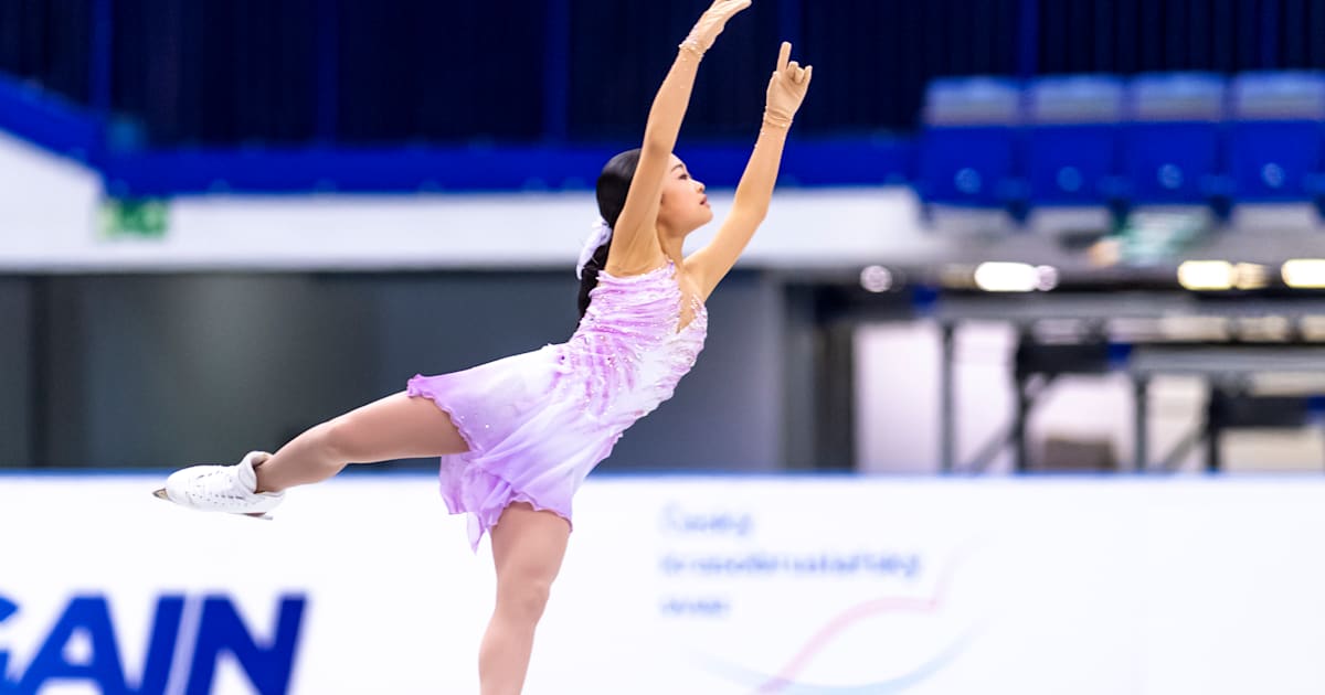 Figure skating Junior Grand Prix Final Shimada Mao captures title