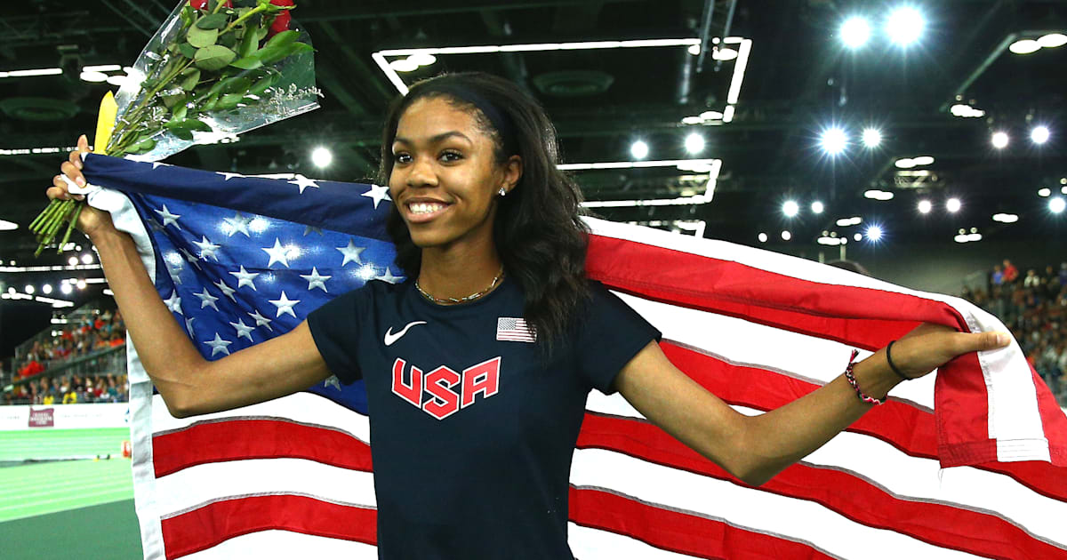 Vashti Cunningham and her father It's complicated