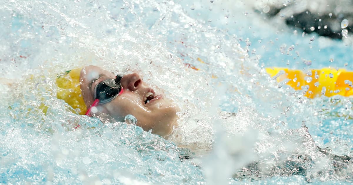 Kaylee Mckeown Shatters 200m Backstroke World Record