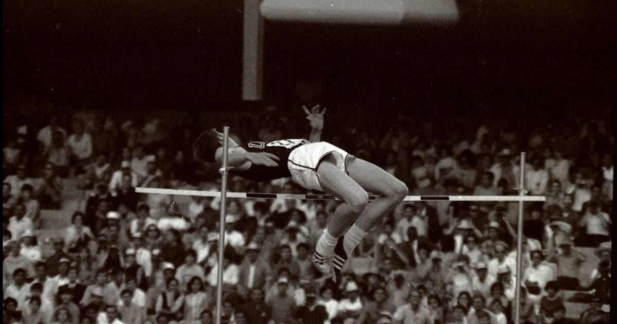 El revolucionario del salto de altura Dick Fosbury muere a los 76 años