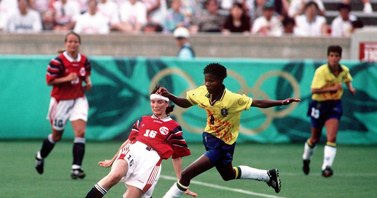 Os 25 anos da primeira seleção brasileira feminina Olímpica de futebol