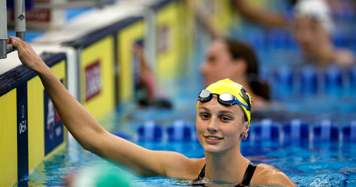 Swimming Teenager Summer McIntosh takes down 400m individual medley