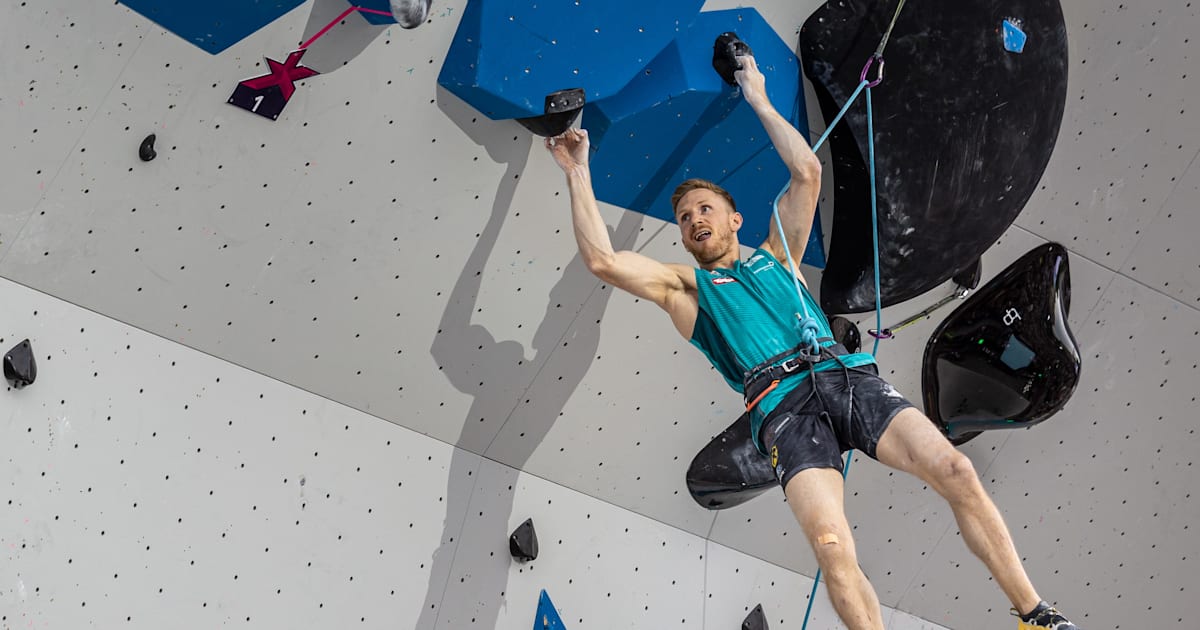 Jakob Schubert claims gold at 2022 European sport climbing championships in new boulder & lead event