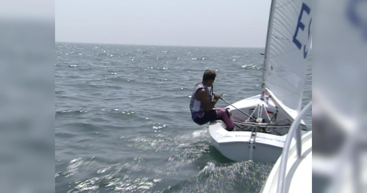 spain-barcelona-1992-j-mar-a-van-der-ploeg-sailing-finn-men