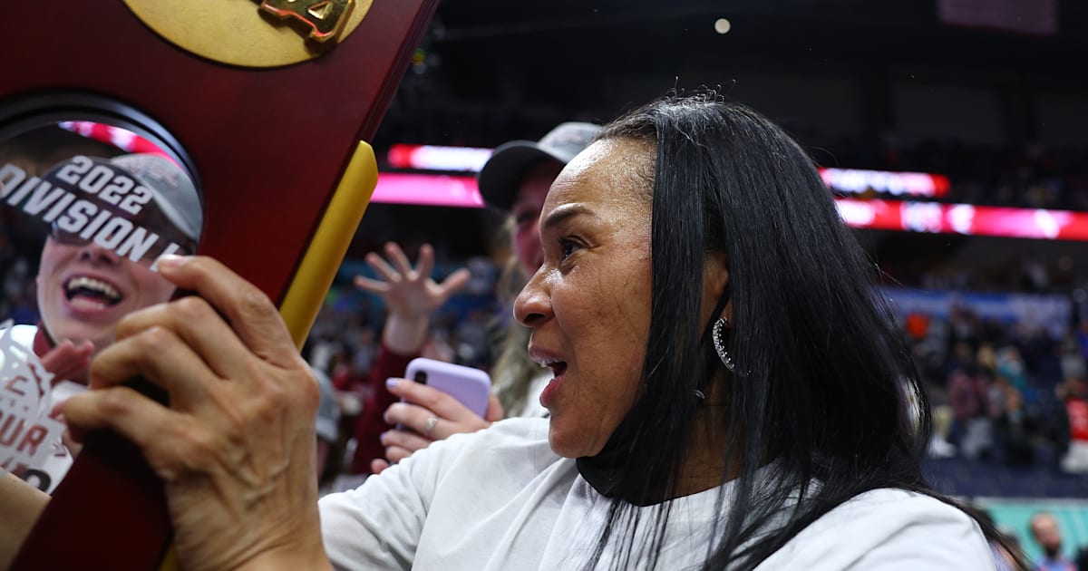 Dawn Staley, women's basketball legend changing the sport, wins second