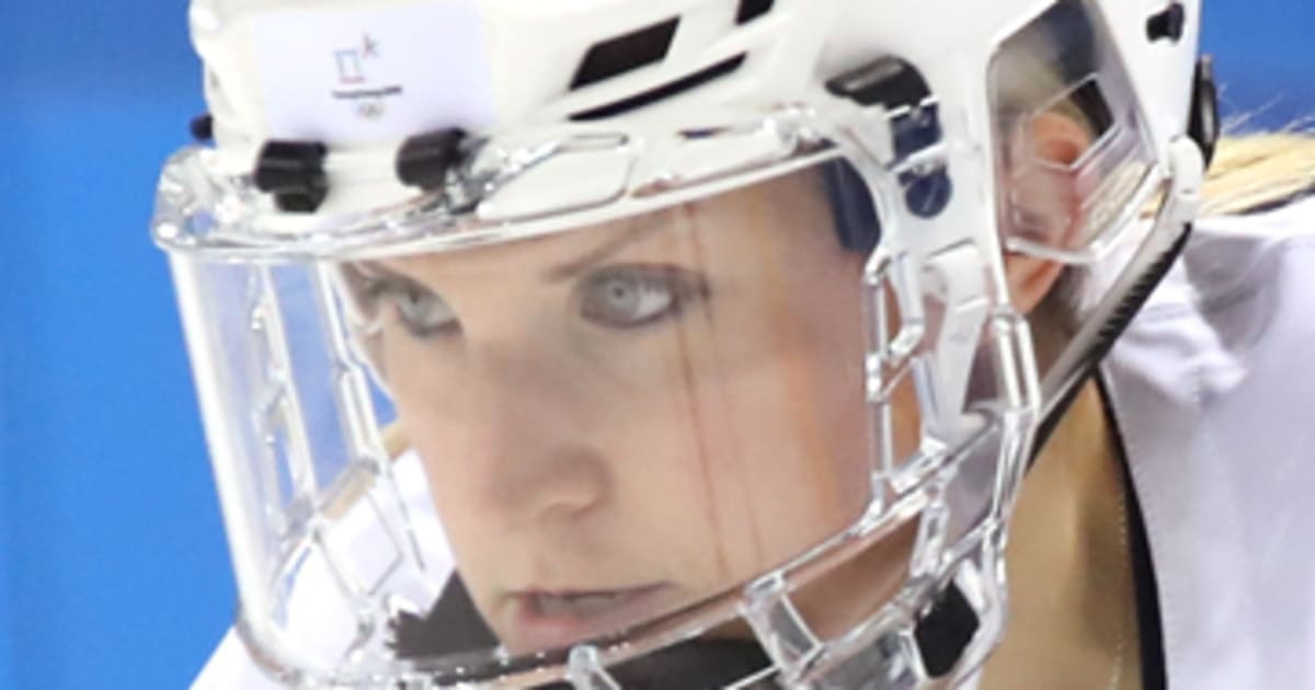 Monique LAMOUREUX Biography, Olympic Medals, Records and Age