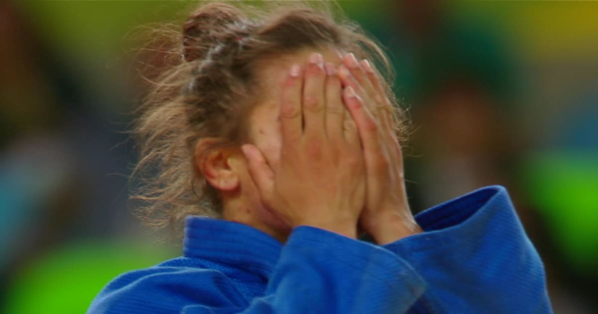 マイリンダ・ケルメンディ 負け犬がスターに